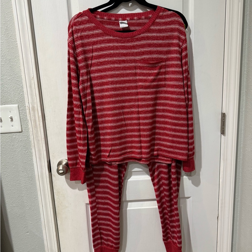 Cozy Red Striped Women’s Pajamas